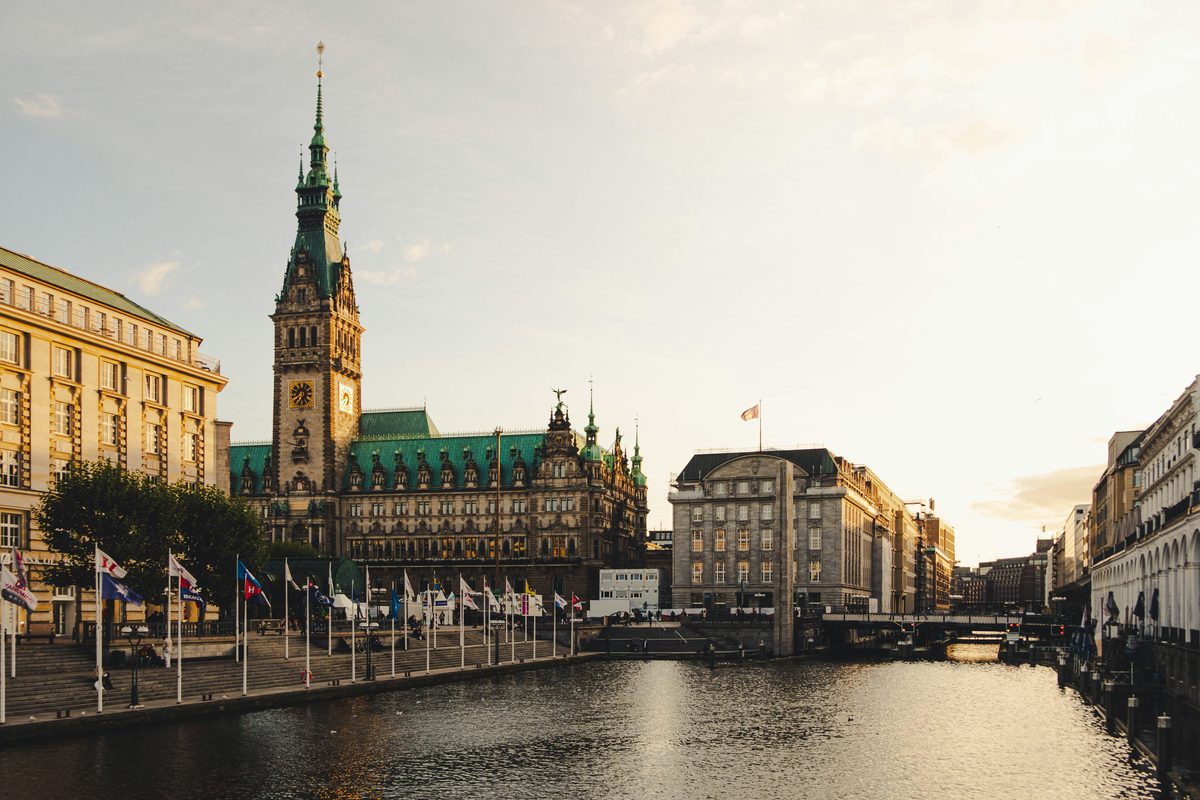 Junggesellinnenabschied in Hamburg an der Elbphilharmonie